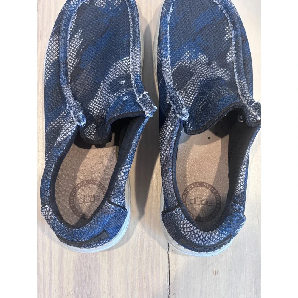 Hey Dude Wally Illusion Mens Blue Camo Knit Loafers Shoes Size 8 110067039